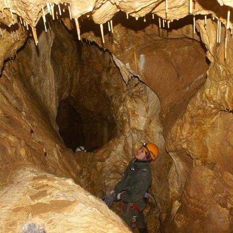 Пещера Тетюхинская. Пещера Тетюхинская открыта совсем недавно - в 2010 году.